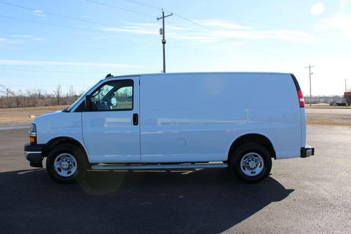 2024 Chevrolet Express 2500 RWD 2500 Regular Wheelbase WT