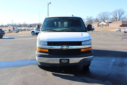 2024 Chevrolet Express 2500 RWD 2500 Regular Wheelbase WT