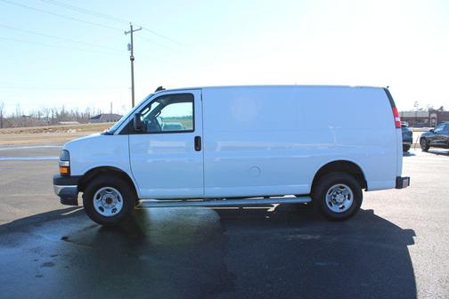 2024 Chevrolet Express 2500 RWD 2500 Regular Wheelbase WT