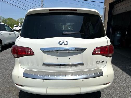 2015 INFINITI QX80 Base