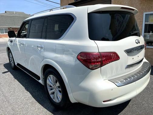 2015 INFINITI QX80 Base