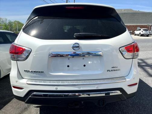 2016 Nissan Pathfinder Platinum