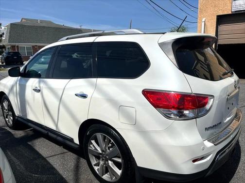 2016 Nissan Pathfinder Platinum
