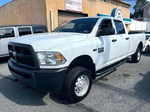 2013 RAM 2500 4WD Crew Cab 169'' Tradesman