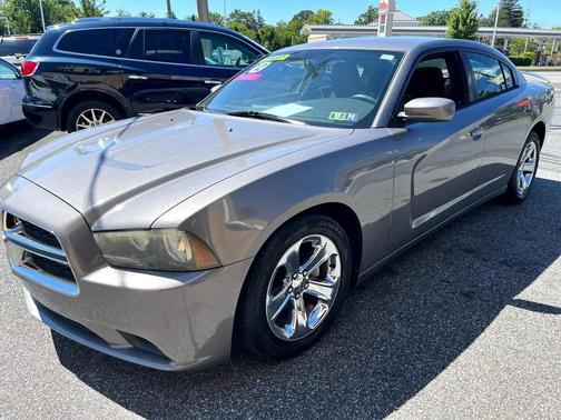 2012 Dodge Charger SE