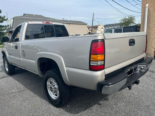 2006 GMC Sierra 2500 SLE H/D