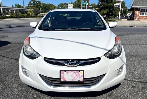 Photo 5 of 24 of 2013 Hyundai Elantra GLS