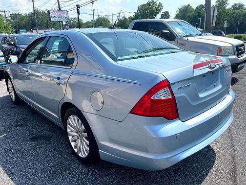 2011 Ford Fusion Hybrid Base