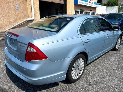 2011 Ford Fusion Hybrid Base