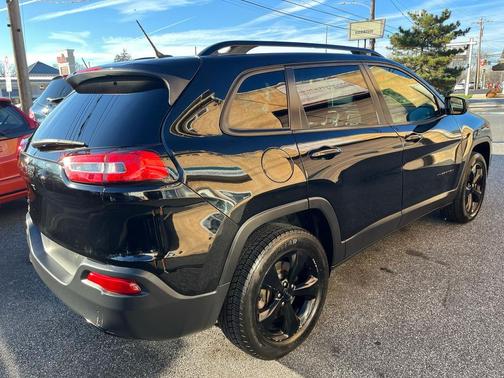 2018 Jeep Cherokee Latitude