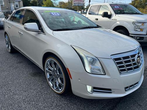 2014 Cadillac XTS Luxury