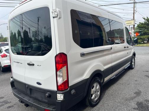 2017 Ford Transit-350 XLT