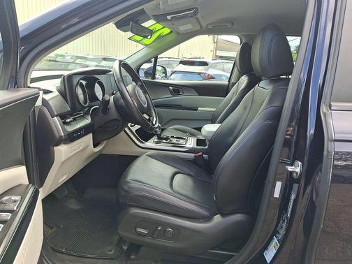 Blue 2022 Kia Carnival LXS