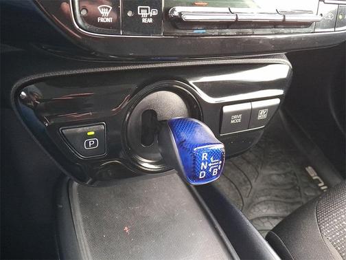 2019 Toyota Prius LE