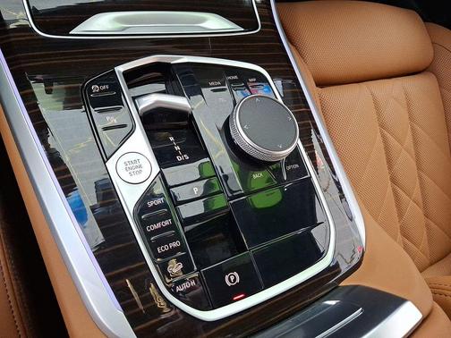 Alpine White 2026 BMW X5 xDrive40i