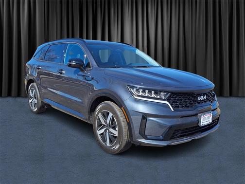 2022 Kia Sorento S