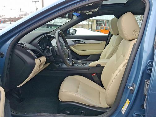 2023 Cadillac CT5 Premium Luxury RWD