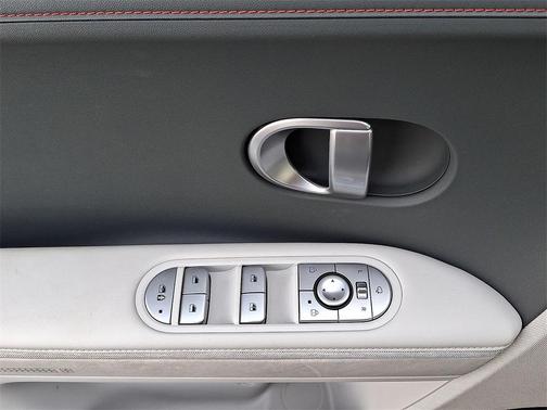 2022 Hyundai IONIQ 5 SEL