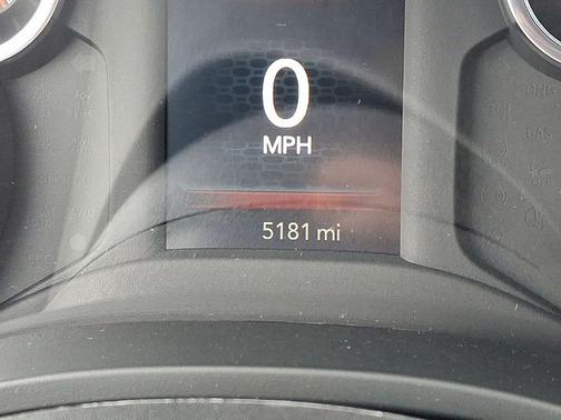 Bright White Clearcoat 2025 RAM 1500 Big Horn/Lone Star