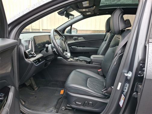 2023 Kia Sportage Plug-In Hybrid X-Line