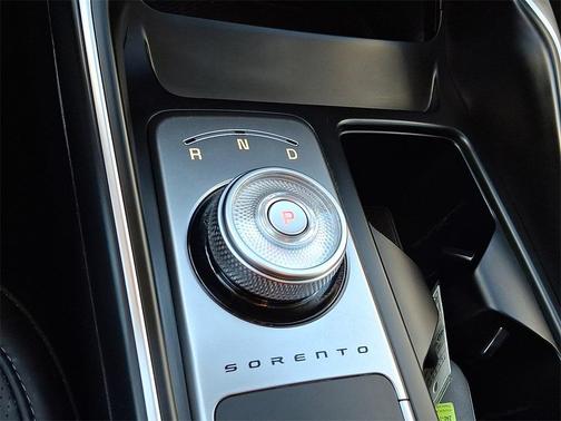 2025 Kia Sorento Plug-In Hybrid EX