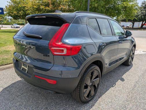 Denim Blue 2026 Volvo XC40 Black Edition Ultra, B5 AWD Gas (mild hybrid)