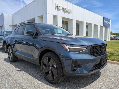 Denim Blue 2026 Volvo XC40 Black Edition Ultra, B5 AWD Gas (mild hybrid)