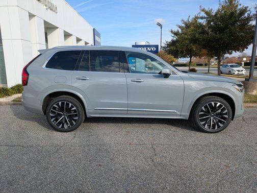 2026 Volvo XC90 B6 Plus 7-Seater
