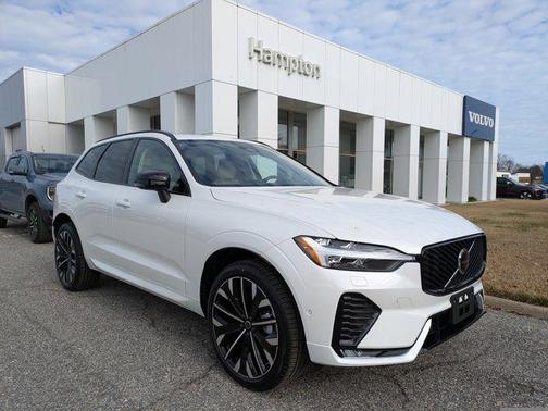 2026 Volvo XC60 B5 Ultra