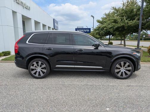 Onyx Black Metallic 2021 Volvo XC90 T6 Inscription