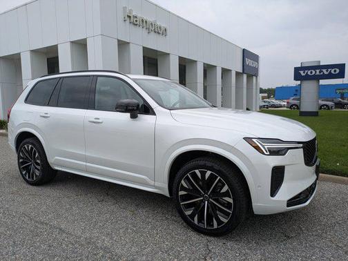 2026 Volvo XC90 Plug-In Hybrid T8 Ultra Dark Theme 6-Seater