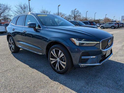 2023 Volvo XC60 B5 Plus Bright Theme