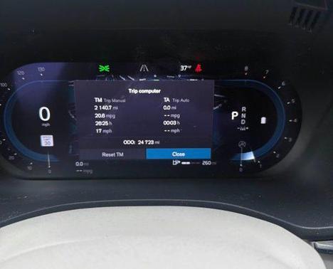 2023 Volvo XC60 B5 Core