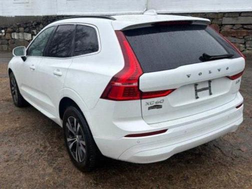 2023 Volvo XC60 B5 Core
