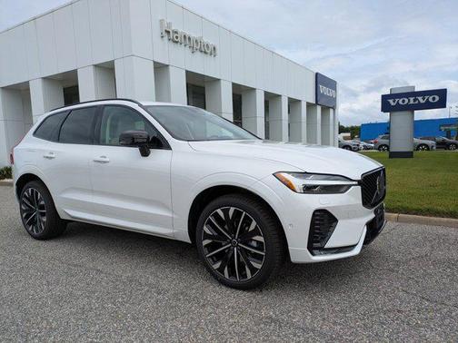 2026 Volvo XC60 B5 Ultra