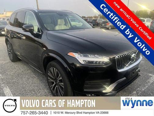 2022 Volvo XC90 T5 Momentum