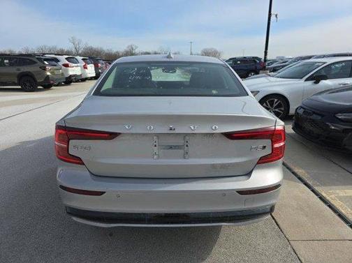 2025 Volvo S60 B5 Core