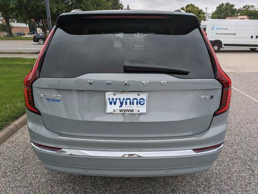 2026 Volvo XC90 B6 Plus 7-Seater