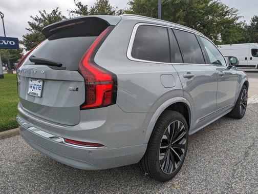 2026 Volvo XC90 B6 Plus 7-Seater
