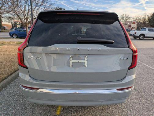 2026 Volvo XC90 Ultra, B6 AWD Gas (mild hybrid), Gasoline, Bright, 7 Seats