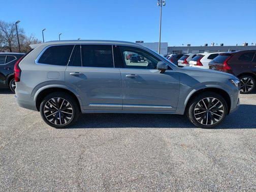 2026 Volvo XC90 B6 Ultra 7-Seater