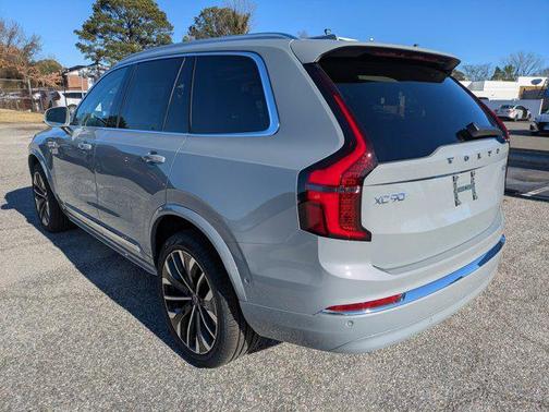 2026 Volvo XC90 B6 Ultra 7-Seater