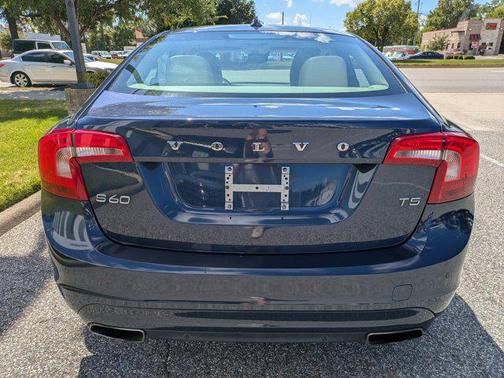 2015 Volvo S60 T5 Premier