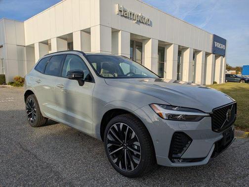 2026 Volvo XC60 B5 Ultra