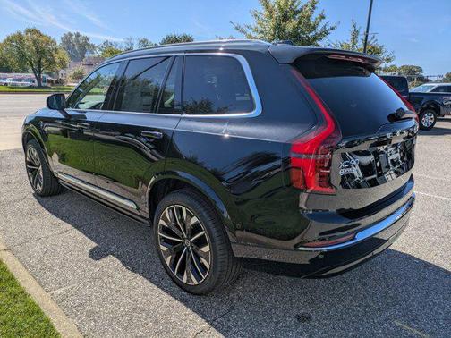 2026 Volvo XC90 B6 Ultra 7-Seater