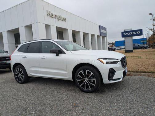 2025 Volvo XC60 B5 Plus
