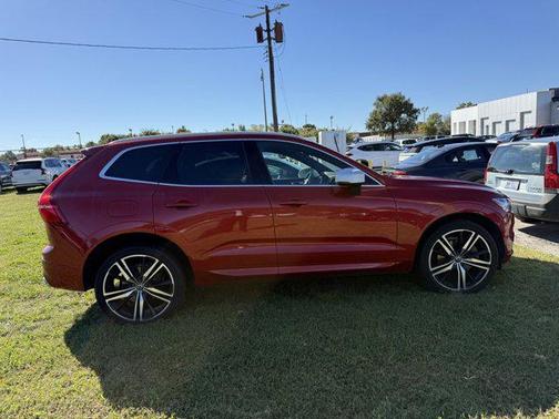 2019 Volvo XC60 T6 R-Design