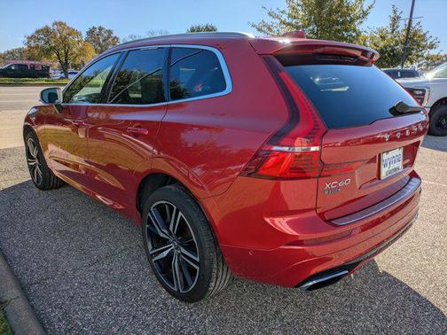 2019 Volvo XC60 T6 R-Design