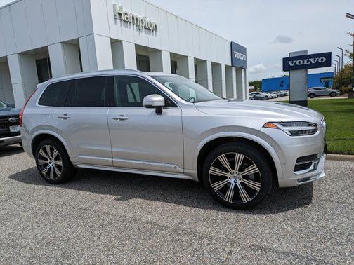 2022 Volvo XC90 T6 Inscription