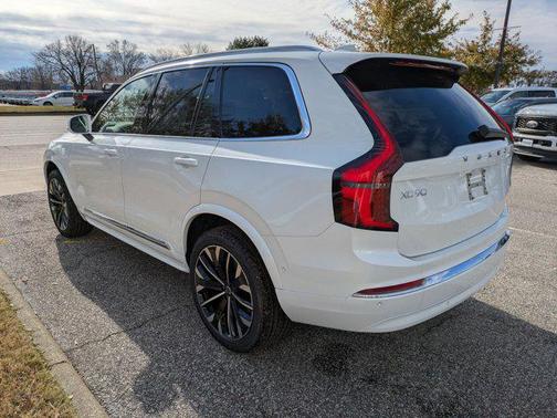 2026 Volvo XC90 B6 Ultra 7-Seater
